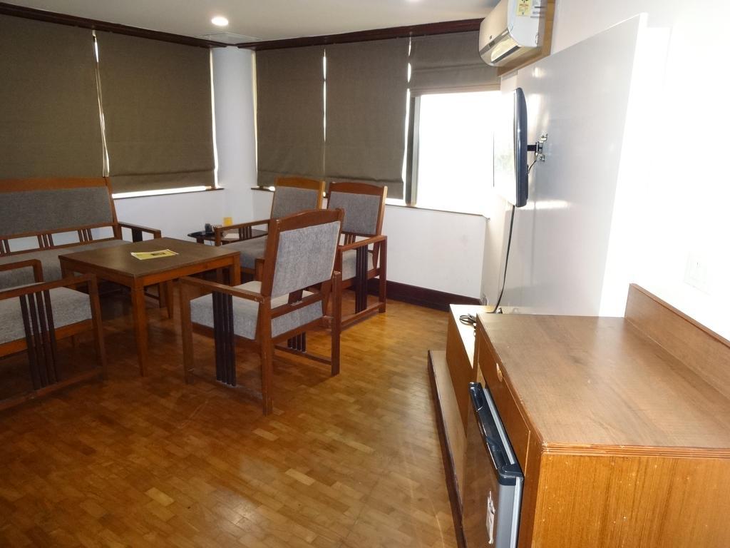 Keys Select By Lemon Tree Hotels, Malabar Gate, Kozhikode Eksteriør bilde
