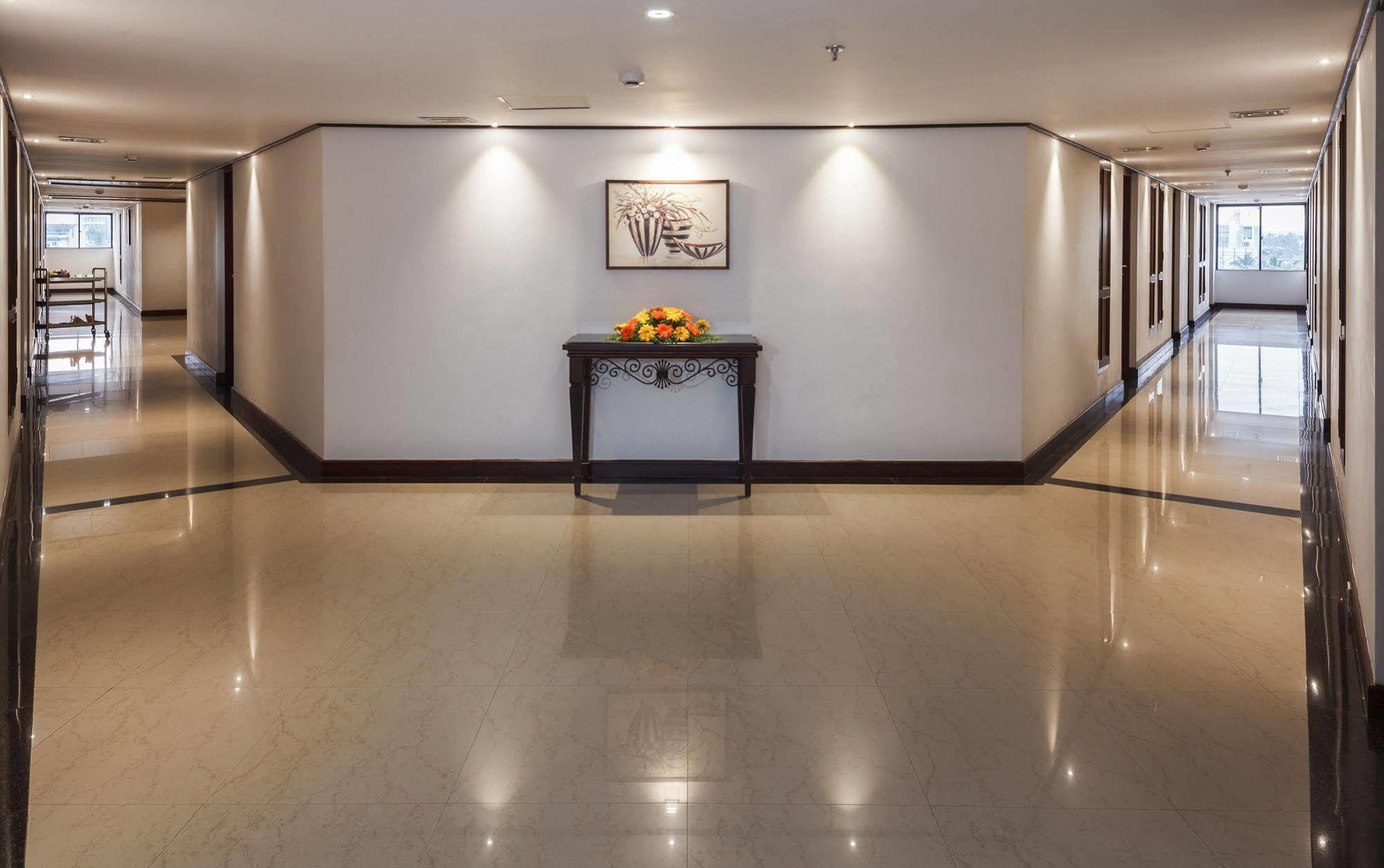 Keys Select By Lemon Tree Hotels, Malabar Gate, Kozhikode Eksteriør bilde