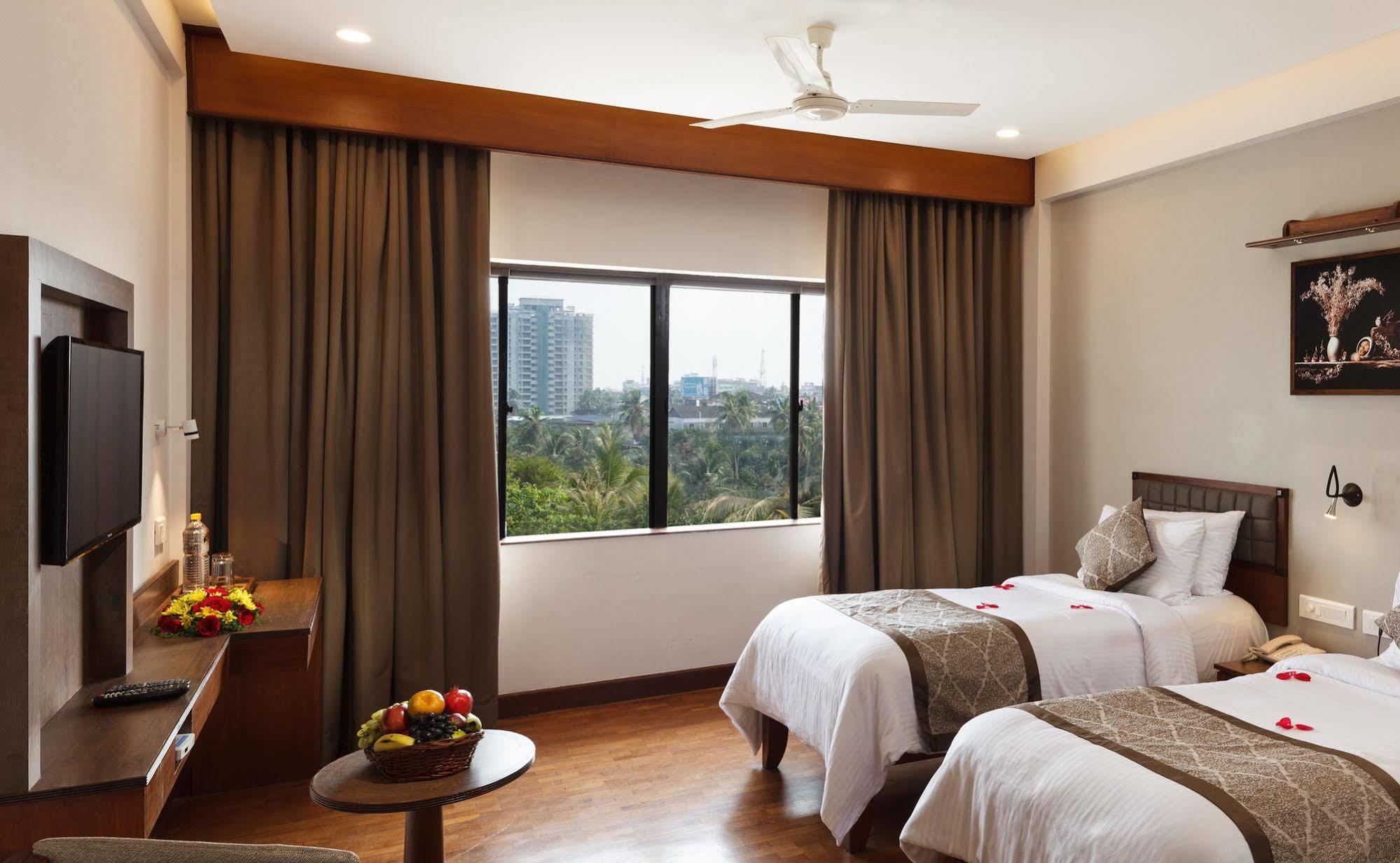 Keys Select By Lemon Tree Hotels, Malabar Gate, Kozhikode Eksteriør bilde